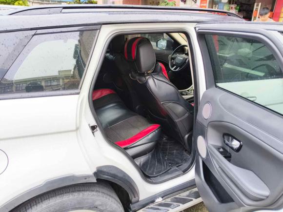 [上海·鄂A] 二手路虎揽胜极光2016款 2.0T SE PLUS 智享版