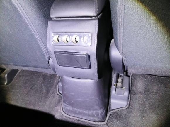 [上海·皖J] 二手本田飞度2014款 1.5L LX CVT舒适型