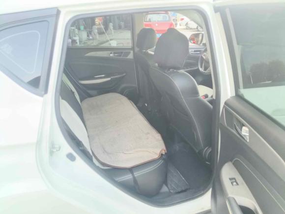 [青岛·鲁B] 二手长安长安CS352017款 1.6L 手动豪华型