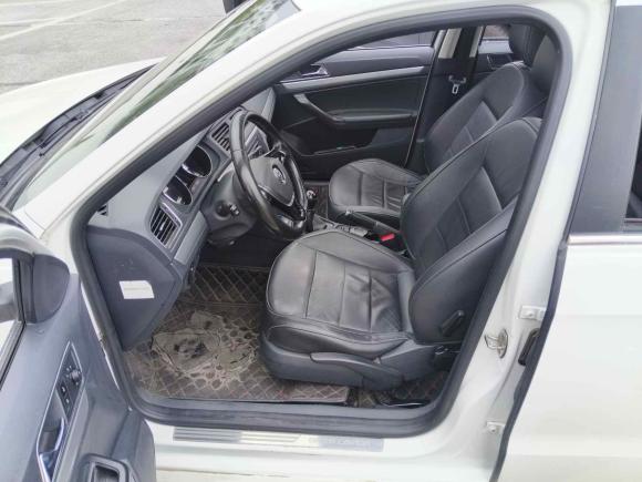 [上海·沪F] 二手大众朗行2015款 1.6L 手动舒适版