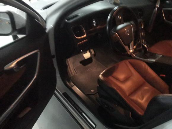 [嘉兴·浙F] 二手沃尔沃沃尔沃V602015款 T5 智逸版