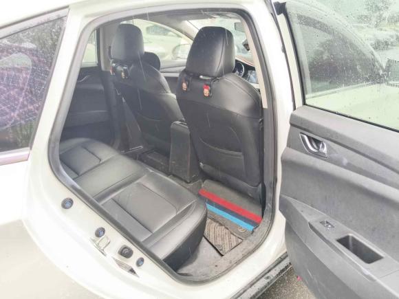 [宁波·浙B] 二手长安逸动新能源2022款 EV460 智行网约版 磷酸铁锂