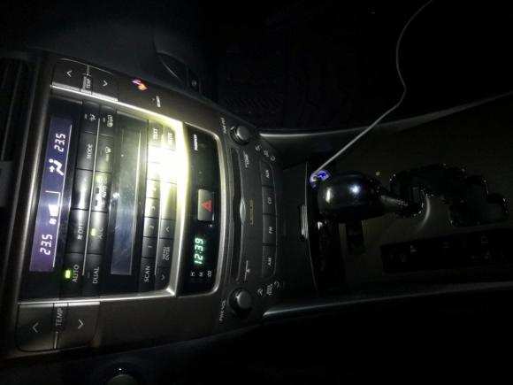 [广州·粤A] 二手雷克萨斯雷克萨斯IS2009款 300