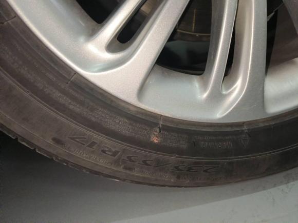 [济南·鲁C] 二手别克君越2016款 20T 精英型