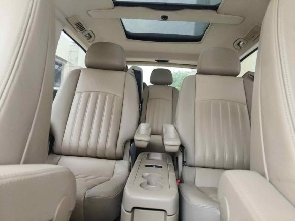 [上海·沪L] 二手奔驰唯雅诺2011款 2.5L 领航版