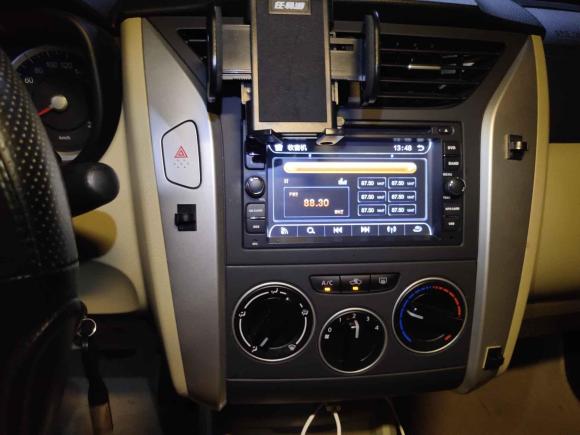 [广州·粤R] 二手启辰启辰R502013款 1.6L 手动时尚版