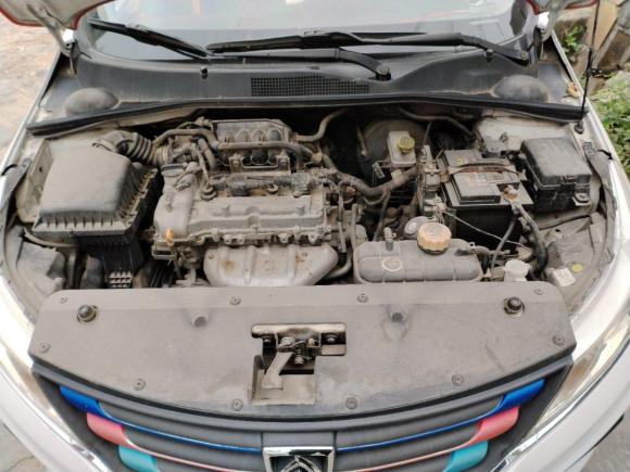 [佛山·粤E] 二手宝骏宝骏3102016款 1.2L 手动豪华型