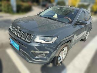 Jeep指南者2017款200T自动家享版