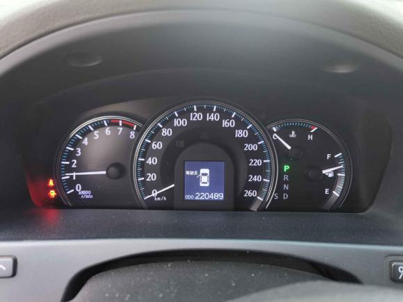 [无锡·苏B] 二手丰田皇冠2010款 2.5L Royal 真皮天窗版