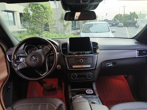 [上海·沪D] 二手奔驰奔驰GLE2018款 GLE 400 4MATIC 臻藏版