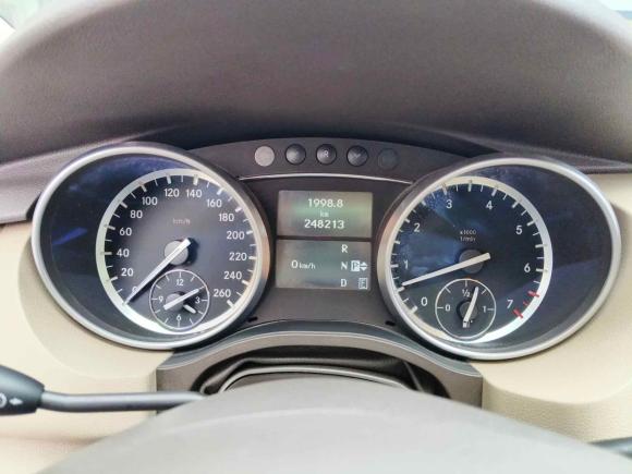 [青岛·鲁B] 二手奔驰奔驰R级2010款 R 350 L 4MATIC