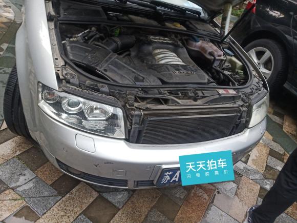 [南京·苏A] 二手奥迪奥迪A42005款 2.4L 运动型