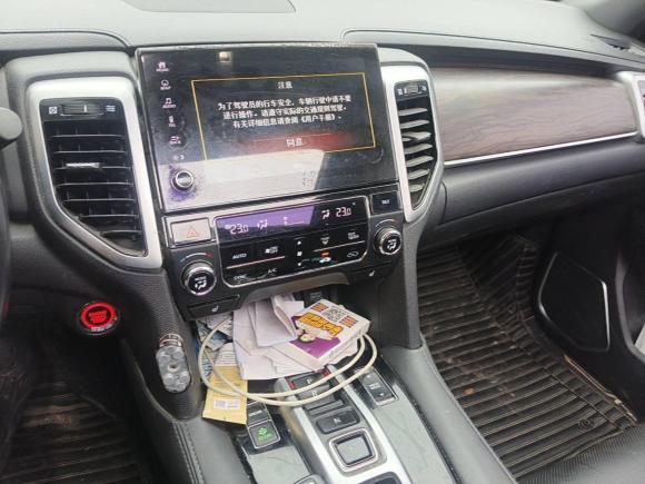 [上海·沪C] 二手本田本田UR-V2017款 370TURBO 两驱尊贵版 国V