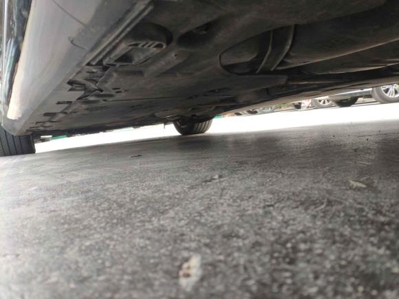 [济南·鲁A] 二手奥迪奥迪A82013款 A8L 45 TFSI quattro豪华型