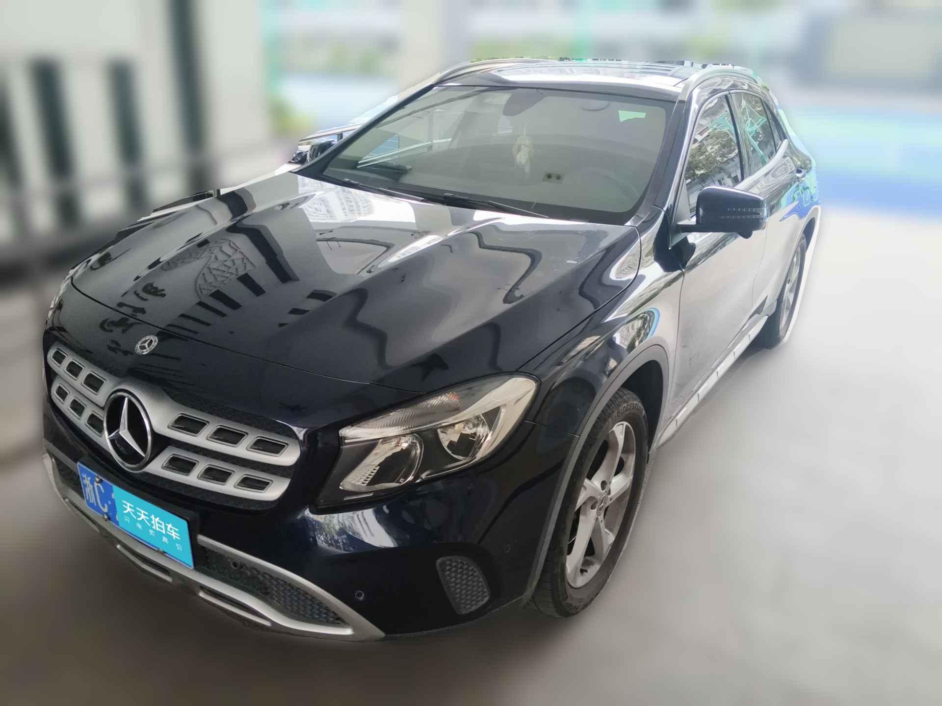 [温州·浙C] 奔驰奔驰GLA2018款 GLA 200 动感型