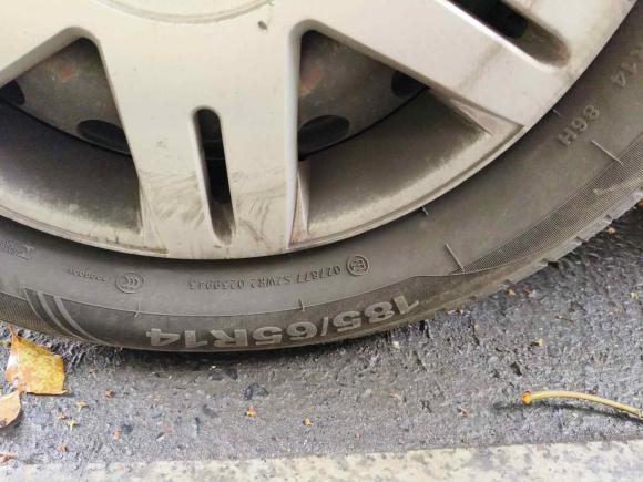 [杭州·浙A] 二手别克凯越2013款 1.5L 自动经典型