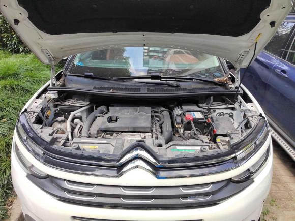 [上海·沪D] 二手雪铁龙天逸 C5 AIRCROSS2017款 380THP 豪华型