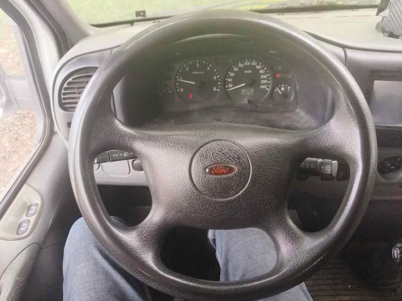 [义乌·浙G] 二手福特经典全顺2013款 2.8T柴油厢式运输车短轴中顶JX493ZLQ4