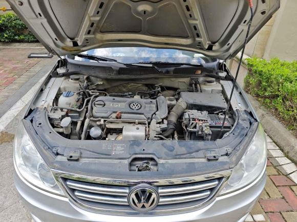 [上海·沪A] 二手大众朗逸2011款 1.4TSI DSG品轩版