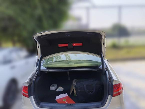 [南昌·赣A] 二手奥迪奥迪A4L2015款 30 TFSI 自动舒适型