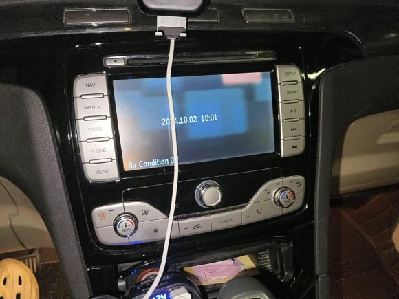 [上海·沪C] 二手福特麦柯斯2008款 2.3L 7座旗舰导航型