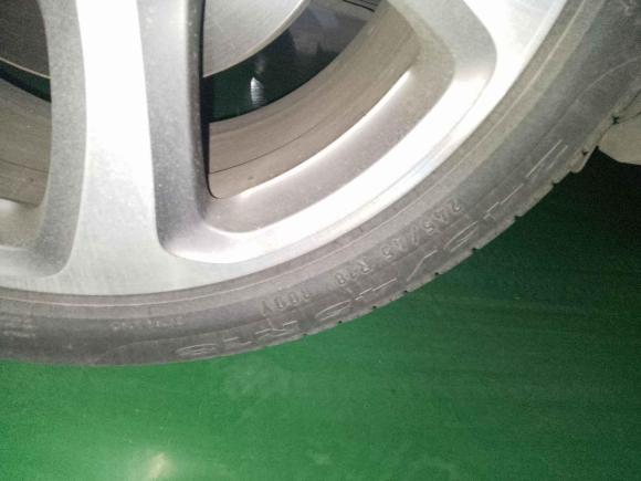 [无锡·苏B] 二手奔驰奔驰E级2019款 E 300 L 运动豪华型