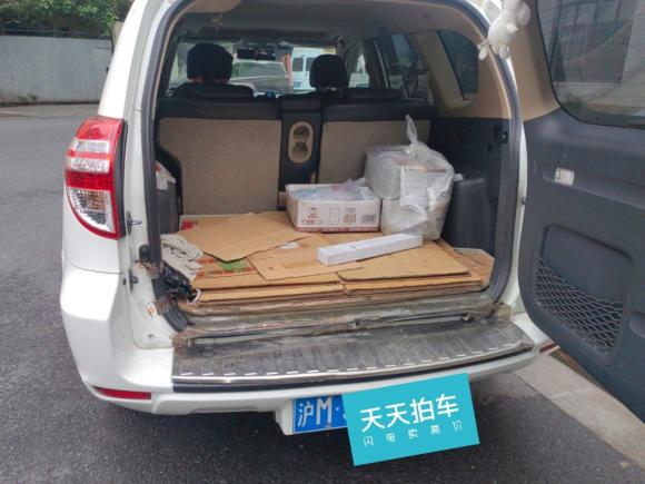 [上海·沪M] 二手丰田RAV4荣放2012款 炫装版 2.0L 自动四驱