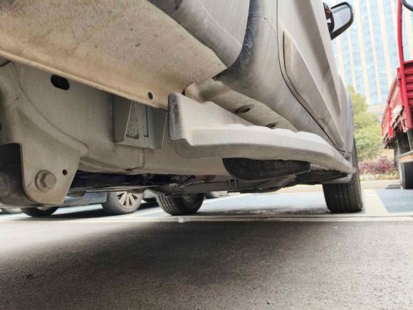 [无锡·苏B] 二手上汽大通MAXUS星际2023款 星际H 2.0T 自动 柴油双增压四驱豪华版 长轴