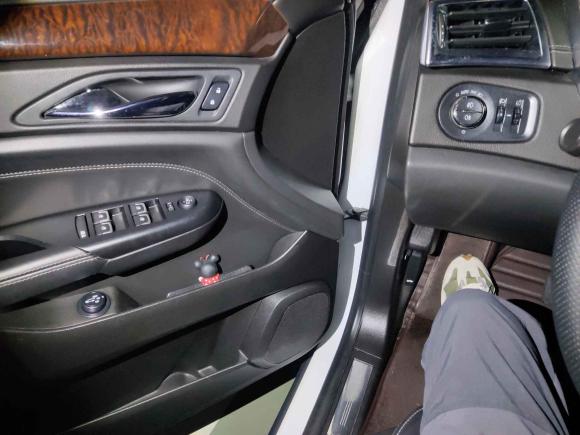 [西安·陕A] 二手凯迪拉克凯迪拉克SRX2015款 3.0L 精英型