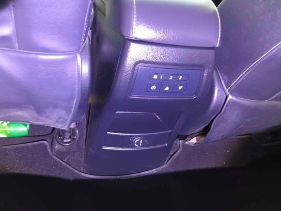 [深圳·粤S] 二手东风风光风光5802017款 1.5T CVT舒适型