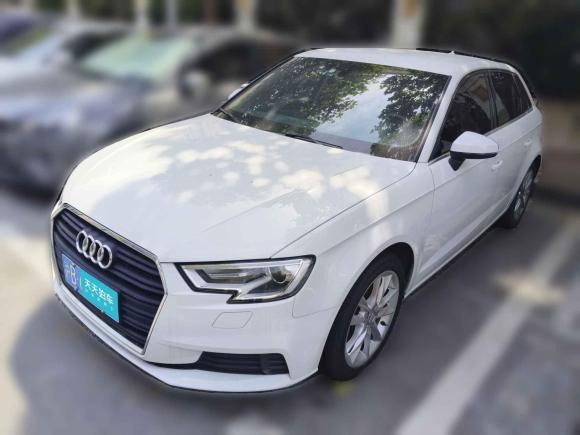 [上海·沪B] 二手奥迪奥迪A32018款 30周年年型 Sportback 35 TFSI 进取型