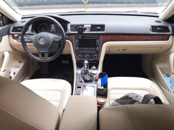 [上海·沪B] 二手大众帕萨特2013款 2.0TSI DSG御尊版