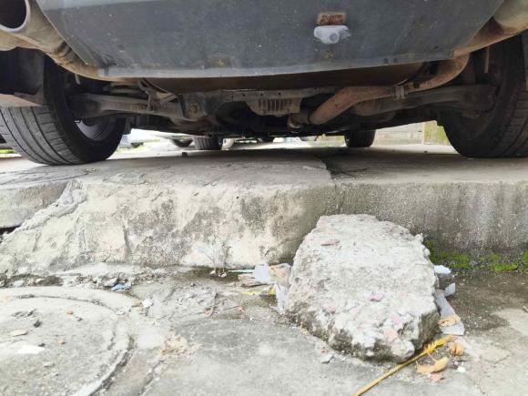 [温州·浙C] 二手现代劳恩斯-酷派2009款 2.0T 自动豪华版