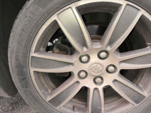 [合肥·浙C] 二手别克君越2010款 2.4L豪华版