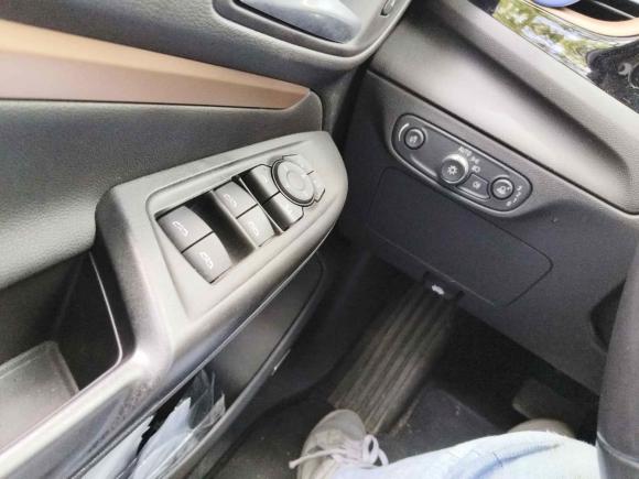 [上海·沪A] 二手别克微蓝72020款 652E 互联智慧型