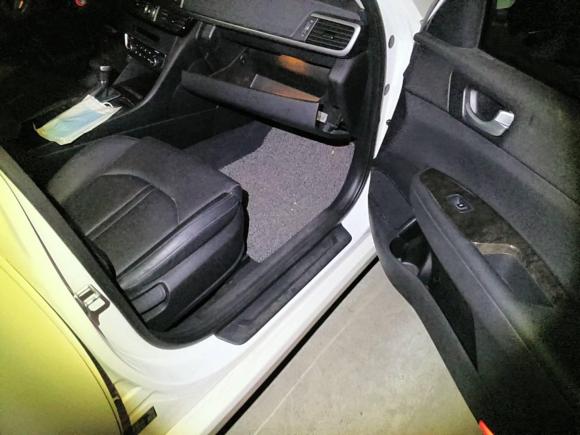 [广州·粤A] 二手起亚起亚K52016款 2.0L 自动GLS