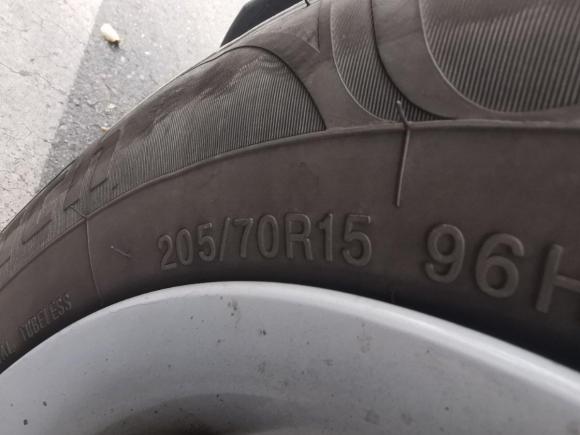 [成都·川A] 二手江淮瑞风2011款 2.0L穿梭 汽油舒适版HFC4GA3