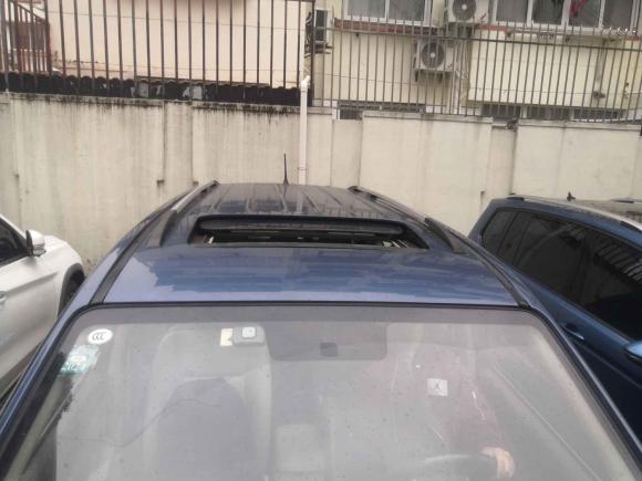 [上海·冀D] 二手东风风行风行S5002016款 1.6L 手动尊享型