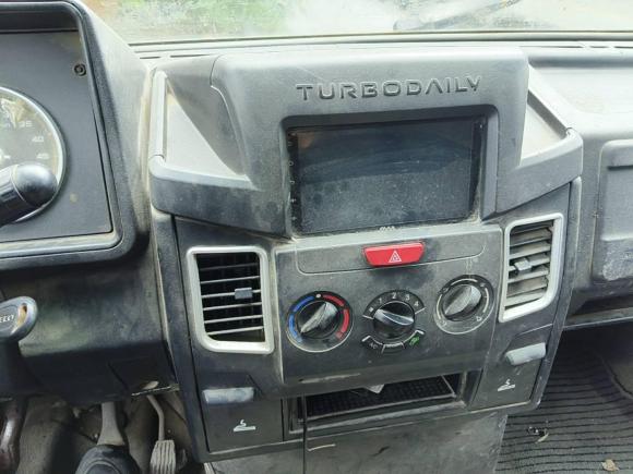 [上海·沪C] 二手依维柯依维柯得意2017款 2.5T A35客车5-7座47Z5