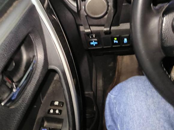 [宁波·浙B] 二手丰田卡罗拉2016款 双擎 1.8L E-CVT精英版