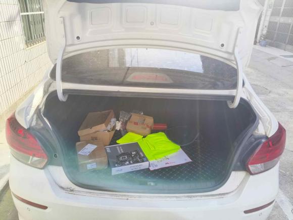 [上海·鲁L] 二手起亚焕驰2017款 1.4L 手动智享版Value