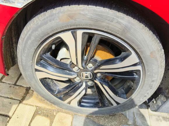 [济南·鄂E] 二手本田思域2016款 220TURBO CVT尊贵版