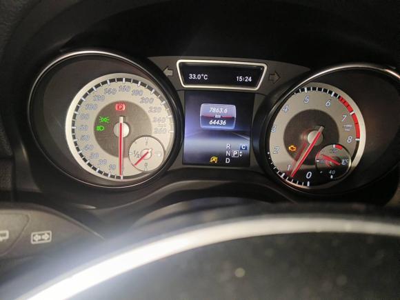 [上海·沪E] 二手奔驰奔驰GLA2016款 GLA 200 蓝调版