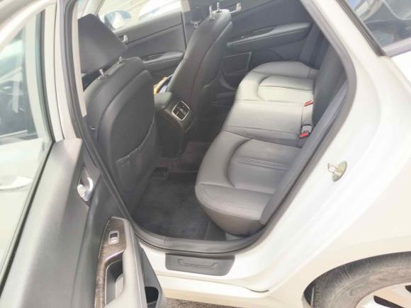 [广州·粤A] 二手起亚起亚K52016款 1.6T 自动LUX