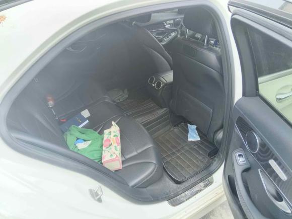 [武汉·鄂W] 二手奔驰奔驰C级2015款 改款 C 200 L 运动型