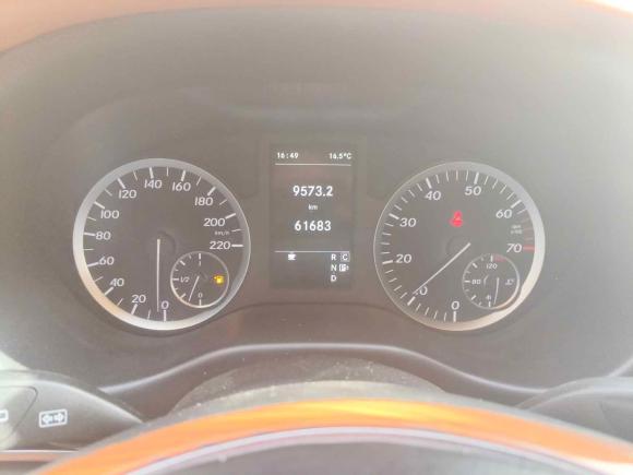 [南通·苏F] 二手奔驰威霆2018款 2.0T 商务版 国VI