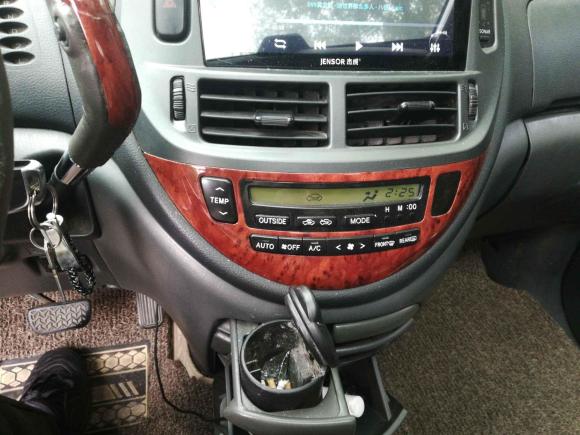 [青岛·鲁B] 二手丰田普瑞维亚2004款 2.4L AT