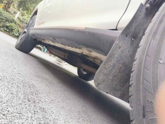 [成都·青A] 二手比亚迪比亚迪S72015款 2.0T 自动尊贵型