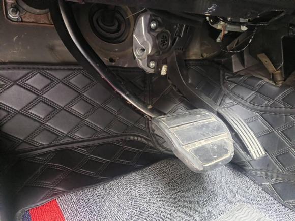 [西安·陕A] 二手路虎发现2011款 3.0 SDV6 HSE 柴油版