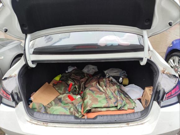 [南通·苏F] 二手现代伊兰特2021款 1.5L CVT LUX尊贵版